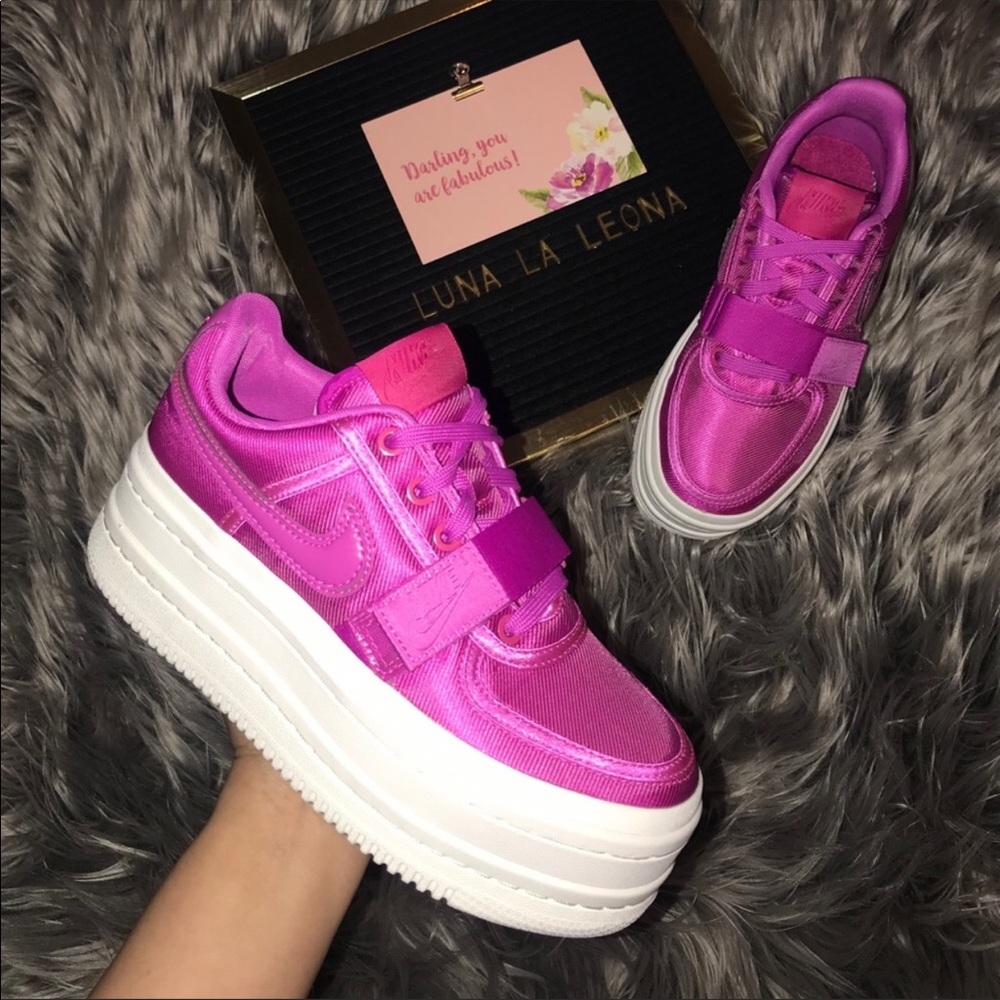 NWT 🔥 Nike Vandal 2K Platform Sneakers, 5.5 Women - Picture 3 of 8